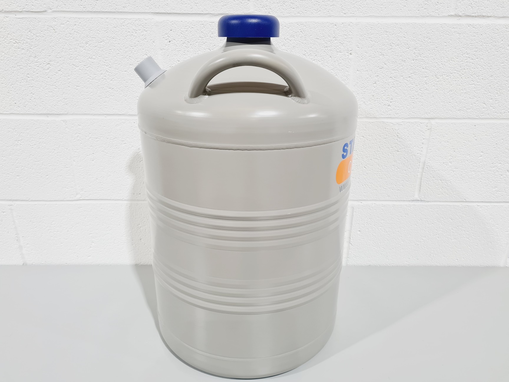Image of StateBourne Cryolab 35 Nitrogen Dewar