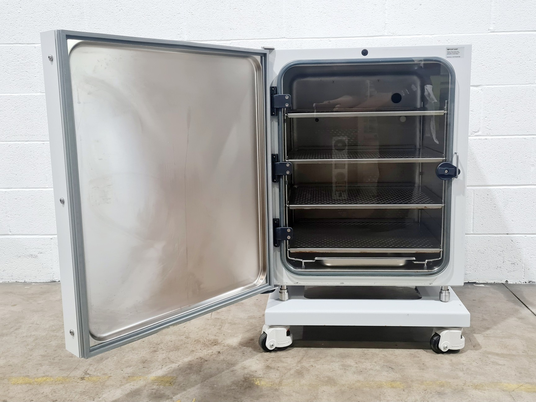 Image of New Brunswick Galaxy 170S CO2 Incubator w/ Trolley 