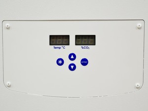 Thumbnail image of New Brunswick Galaxy 170S CO2 Incubator w/ Trolley 
