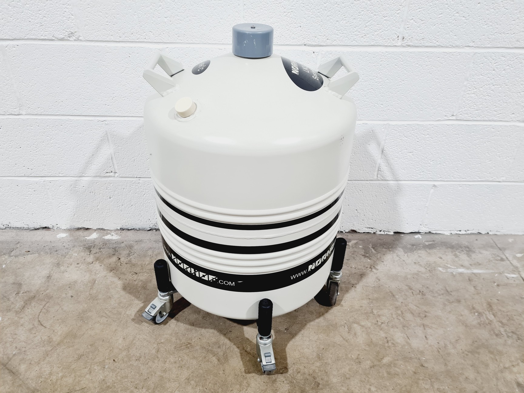 Image of Norhof LN2 Nitrogen Micro Dosing Dewar with Automatic Pump & Trolley