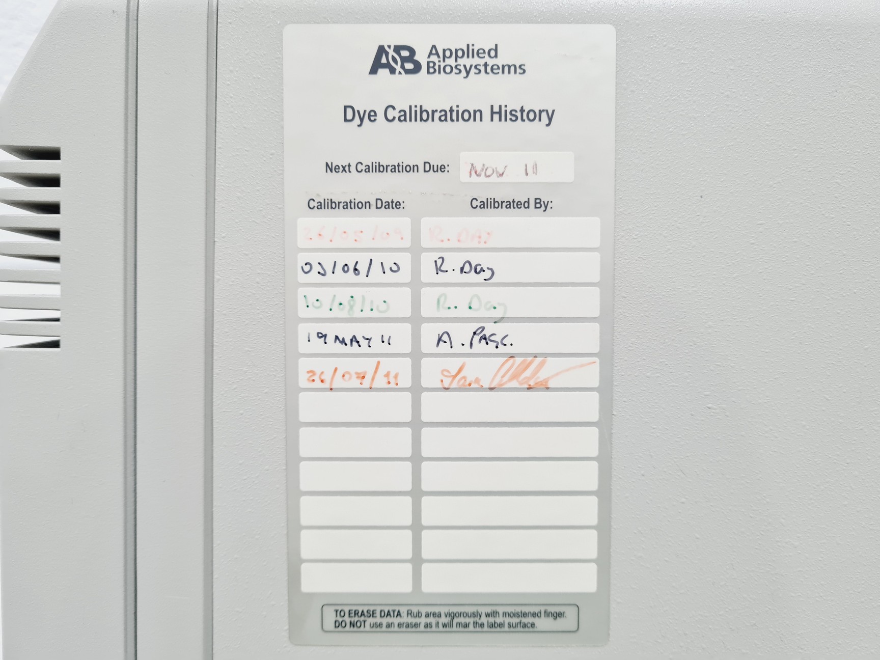 Image of Applied Biosystems 7300 Real-Time PCR System Lab