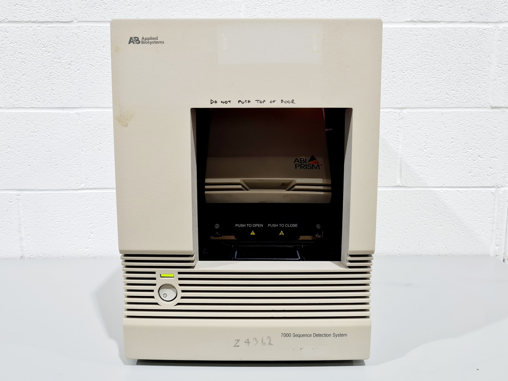 Image of Applied Biosystems 7000 Real-Time PCR System Lab