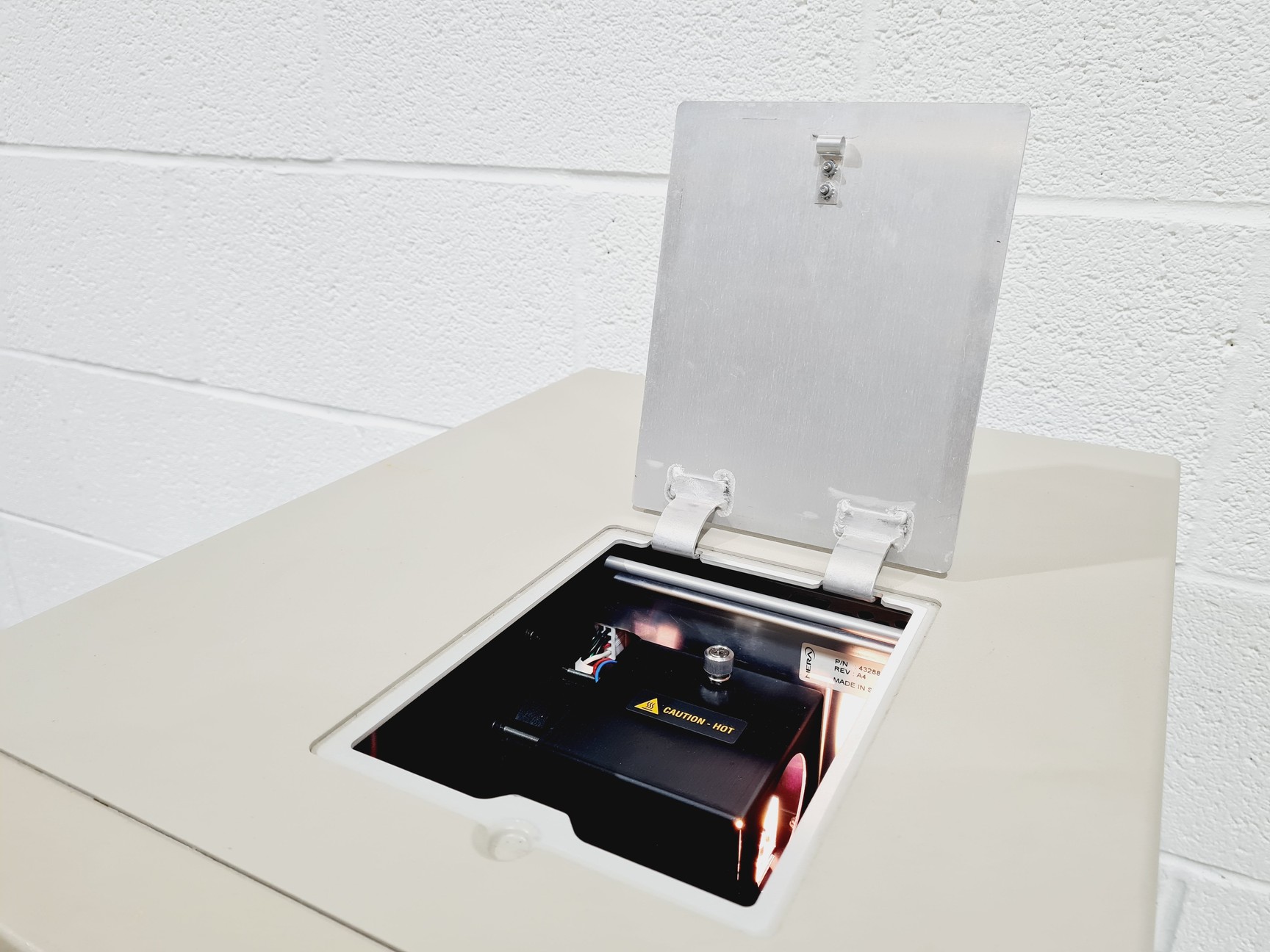Image of Applied Biosystems 7000 Real-Time PCR System Lab