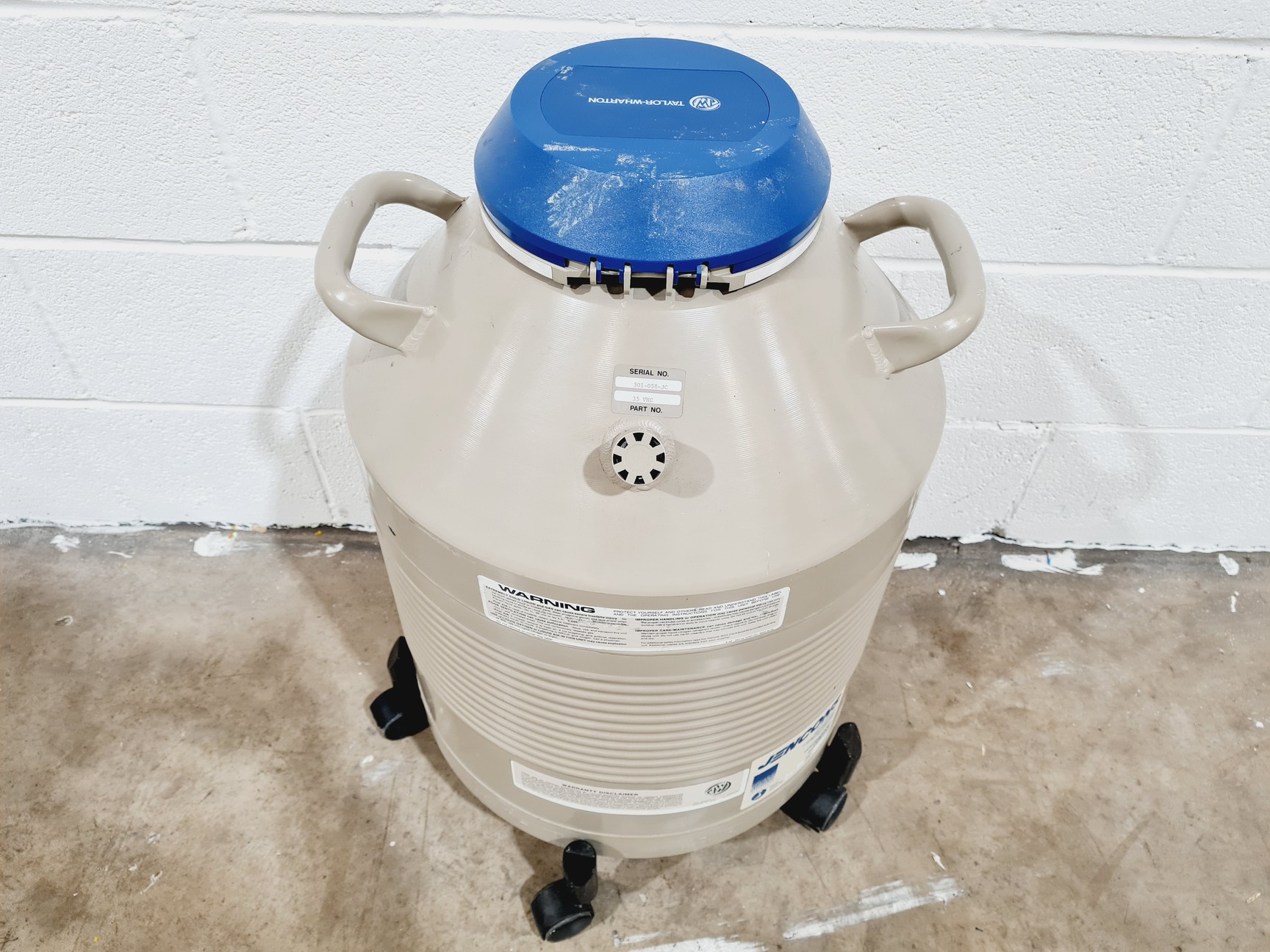 Image of Taylor-Warton 35 VHC Liquid Nitrogen Dewar