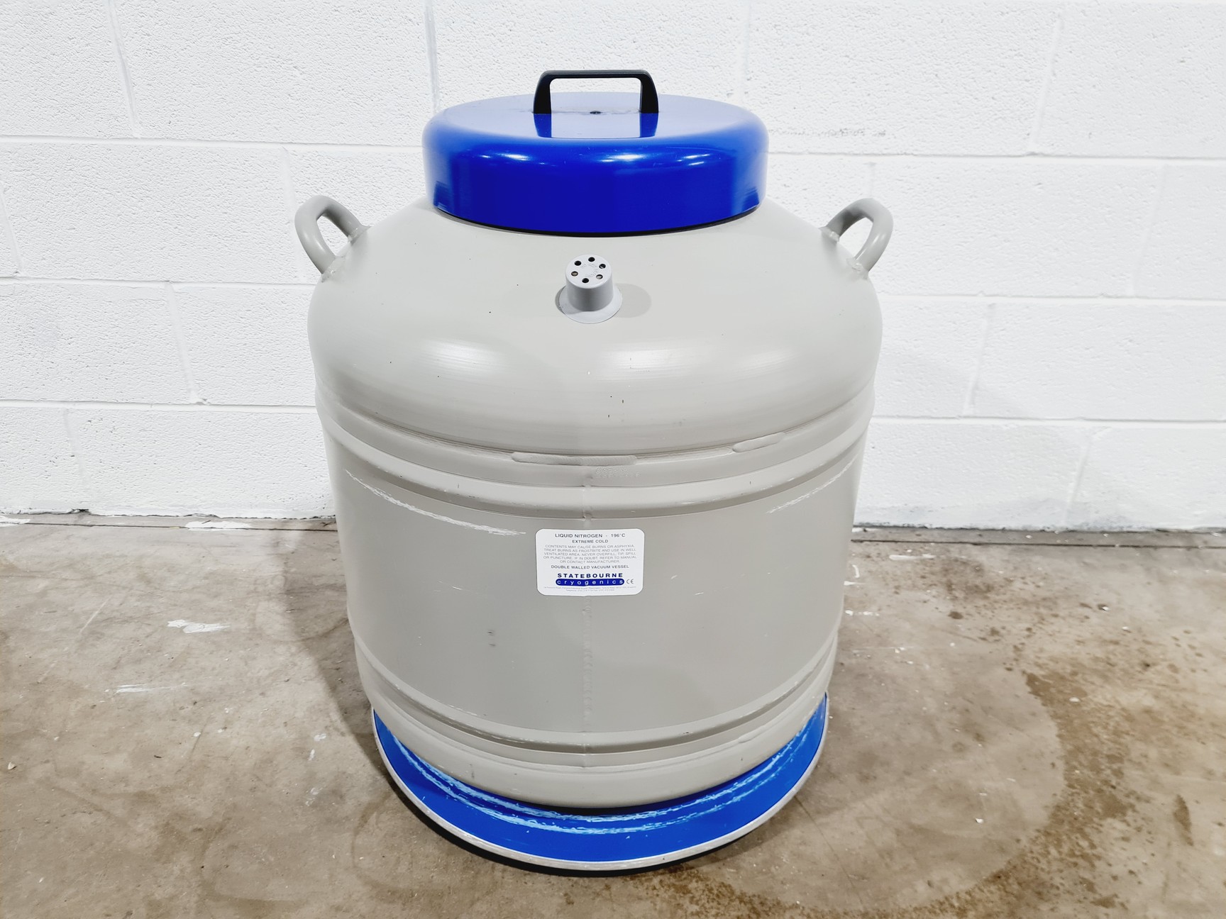 Image of StateBourne BioRack3000 Nitrogen Dewar Lab