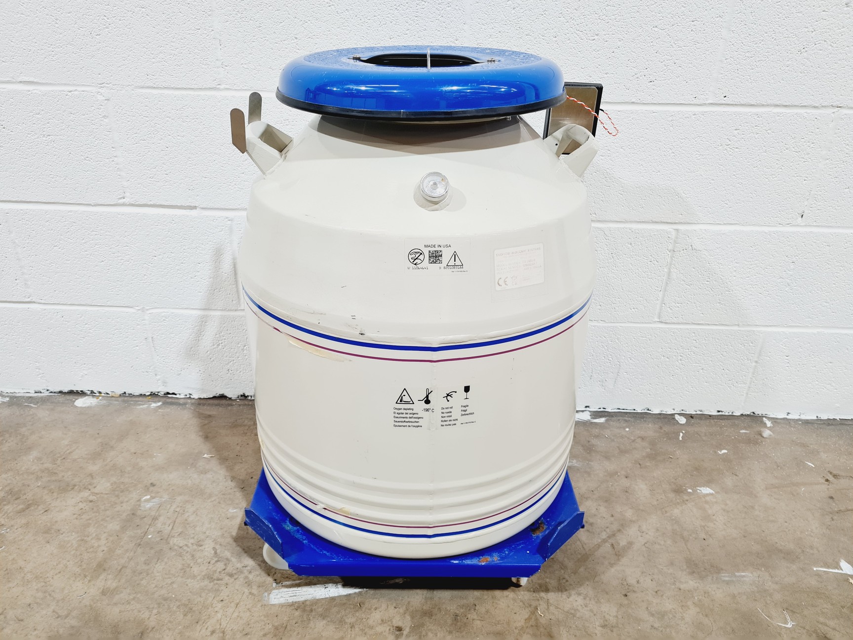 Image of CBS CS 2002 B Liquid Nitrogen Dewar