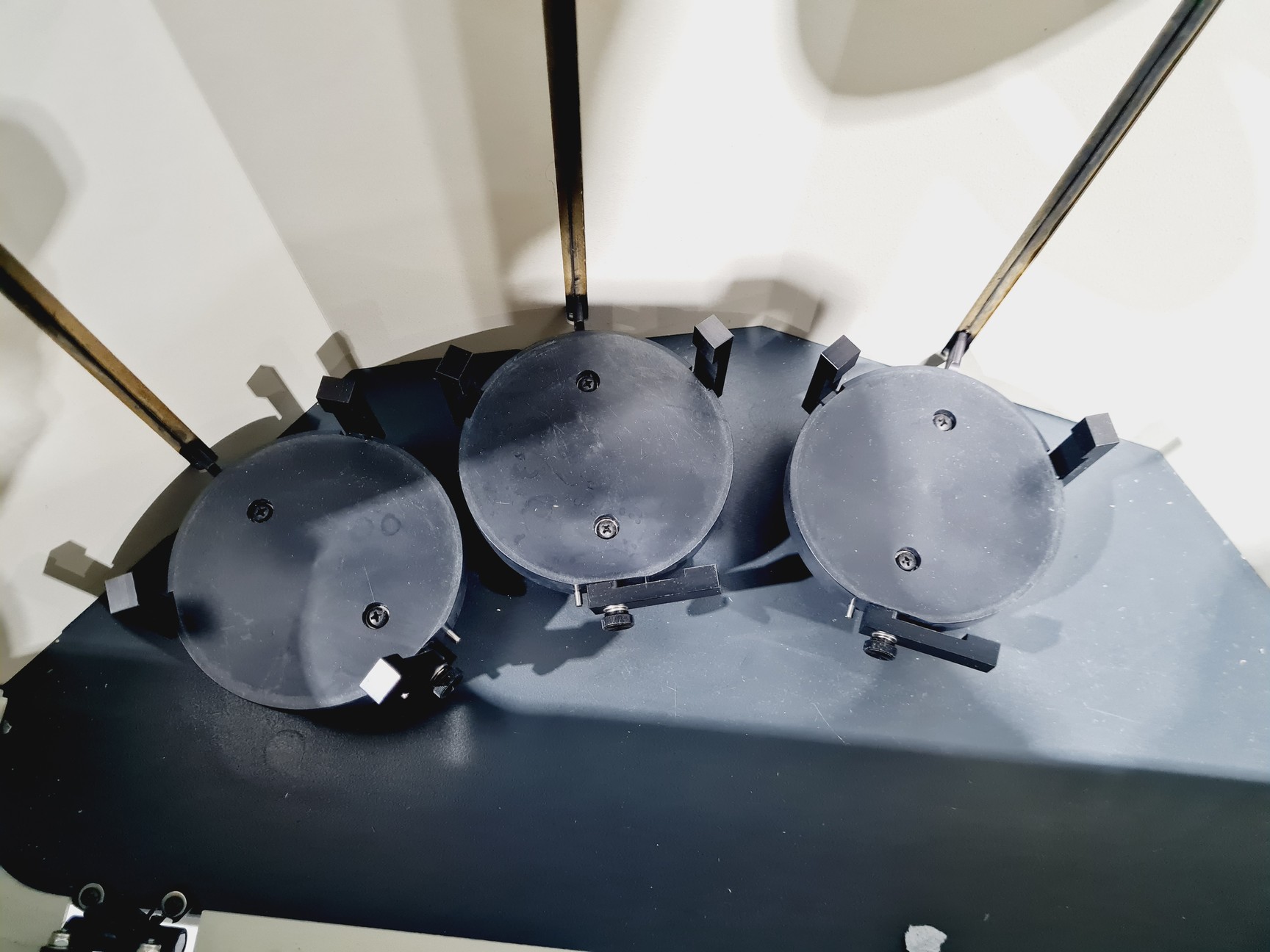Image of Quantachrome 3QDS-MP-30 Surface Area Analysing Instrument