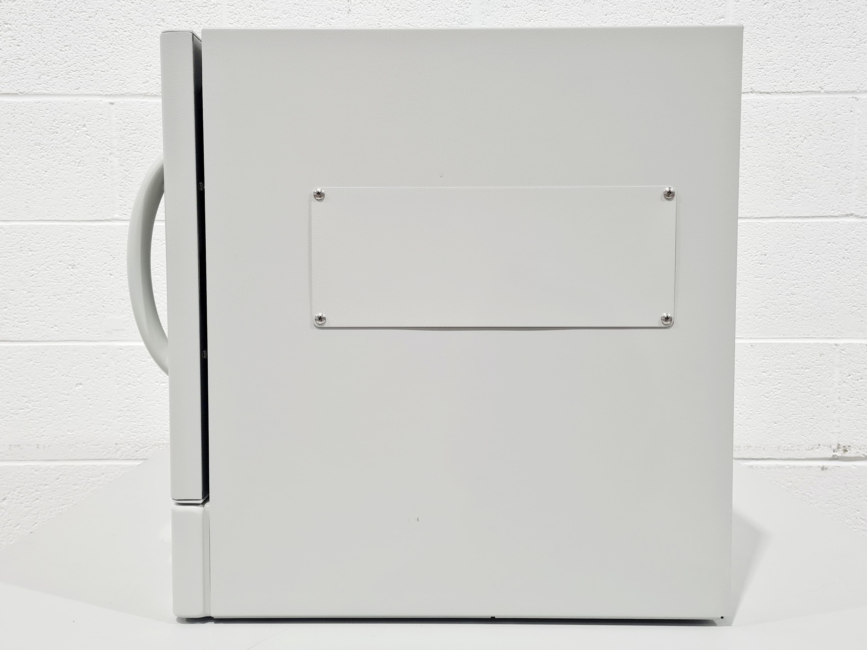 Image of Affymetrix GeneChip Hybridization Oven 645 Lab