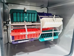 Thumbnail image of Affymetrix GeneChip Hybridization Oven 645 Lab