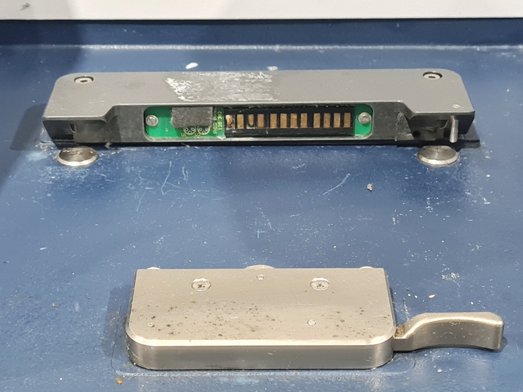 Image of Bruker Vertex 70 (FT-IR) Spectrometer Lab
