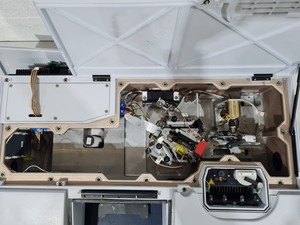 Thumbnail image of Bruker Vertex 70 (FT-IR) Spectrometer Lab