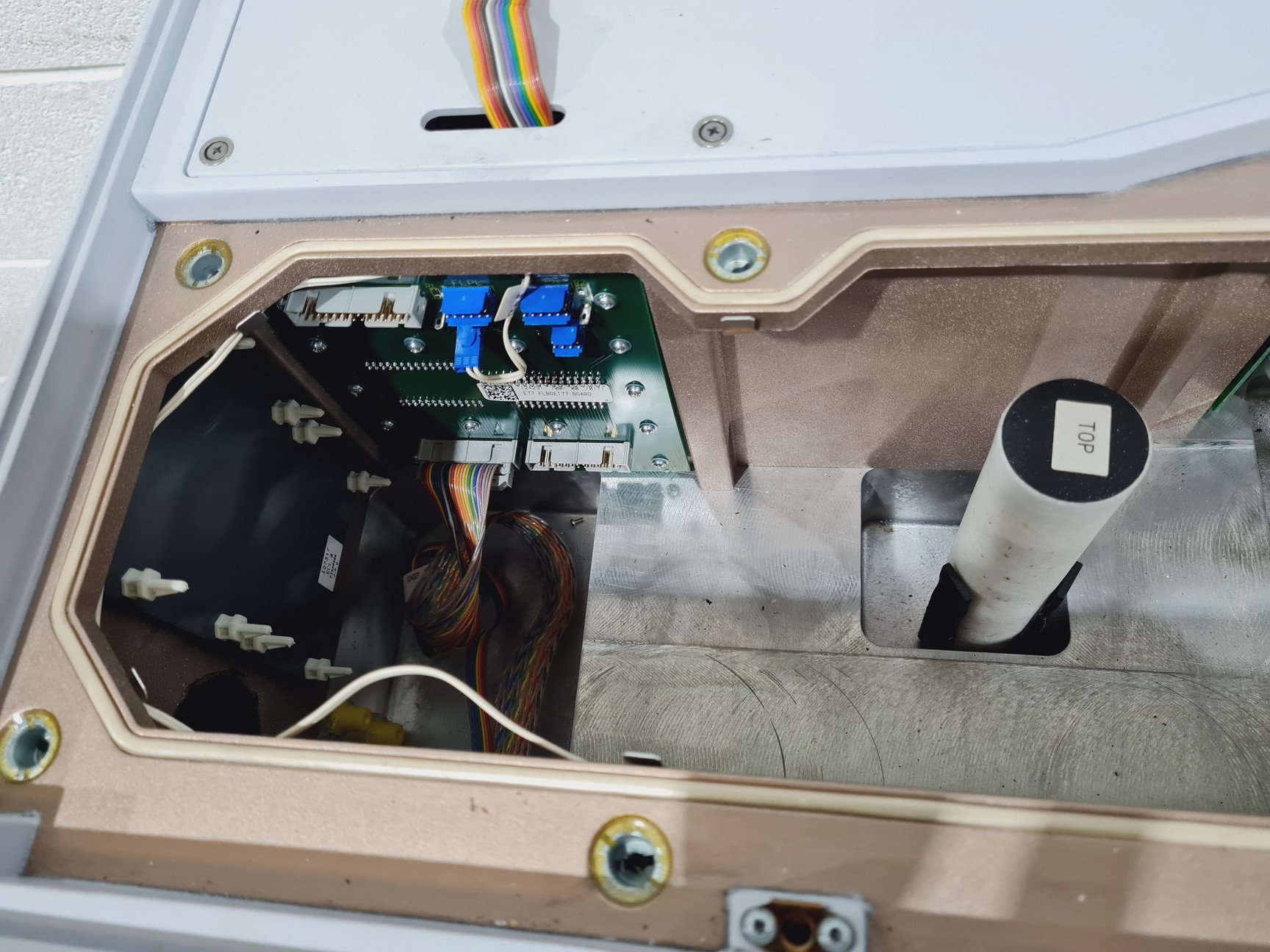Image of Bruker Vertex 70 (FT-IR) Spectrometer Lab