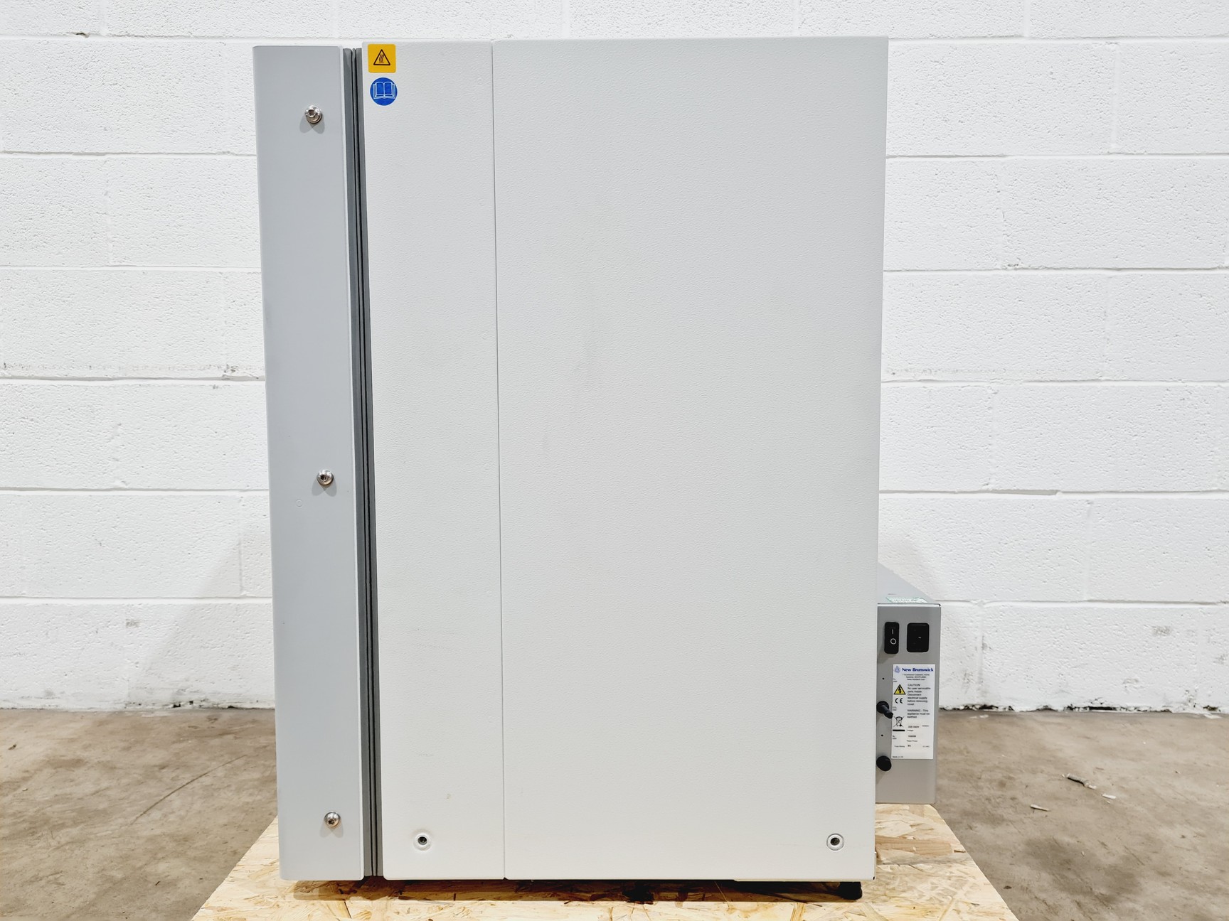 Image of New Brunswick Galaxy 170 R CO2 Incubator 
