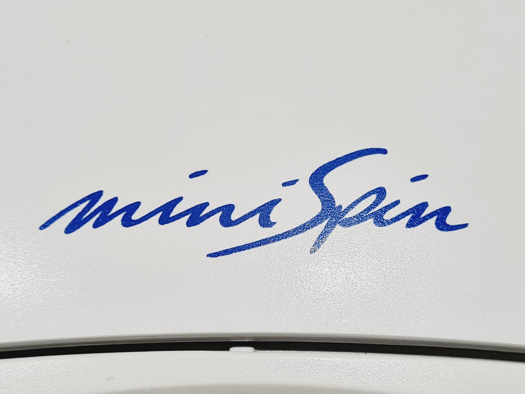 Image of Eppendorf 5452 MiniSpin Microcentrifuge 13400RPM Lab
