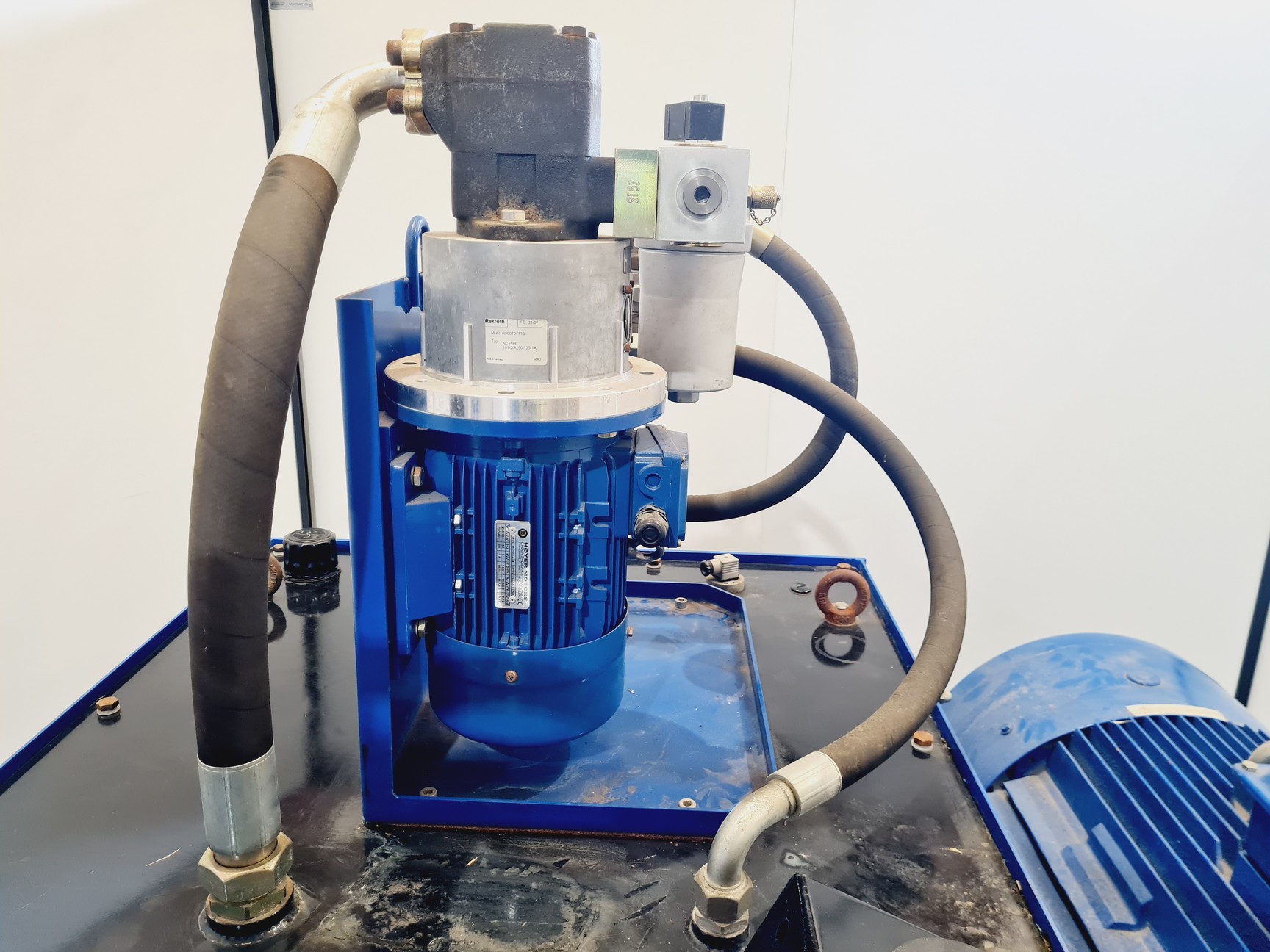 Image of Rexroth Hydraulic Power Pack A4VSO 125 DRG Pump Unit