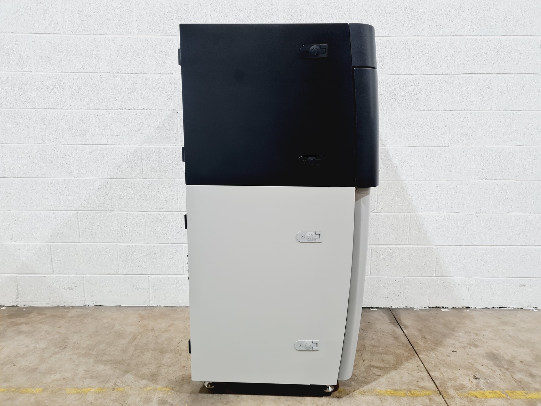 Image of PacBio Sequel II IIe Next Generation Sequencing (NGS) System Lab