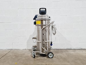 Thumbnail image of Nilfisk VHS110 Z22 EXA XXX AU SBS Industrial Vacuum Cleaner W/ Accessories 2021