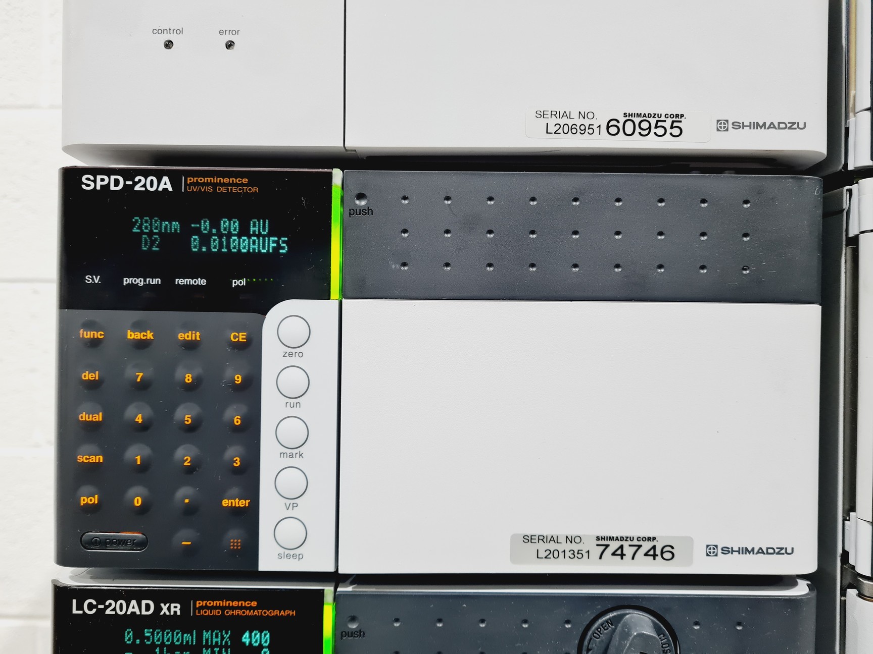 Image of Shimadzu Prominence HPLC System SIL-20AC/CT0-20AC/DGU-20A3R/SPD-20A/RF-20A/LC-20