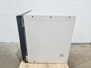 Thumbnail image of New Brunswick Innova 42R Incubator Shaker 