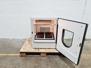 Thumbnail image of New Brunswick Innova 42R Incubator Shaker 