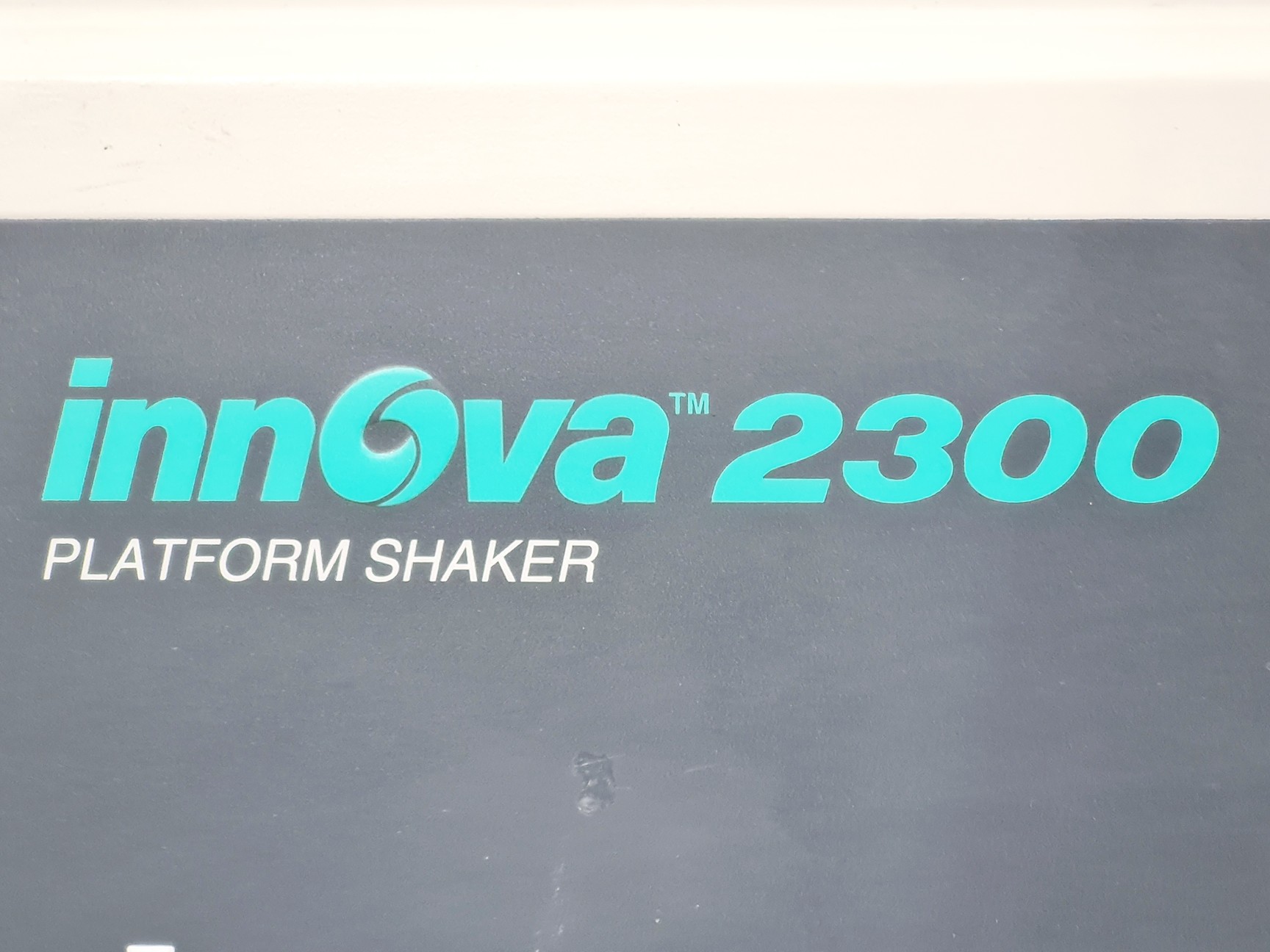 Image of Eppendorf New Brunswick Innova 2300 Open Air Shaker Lab