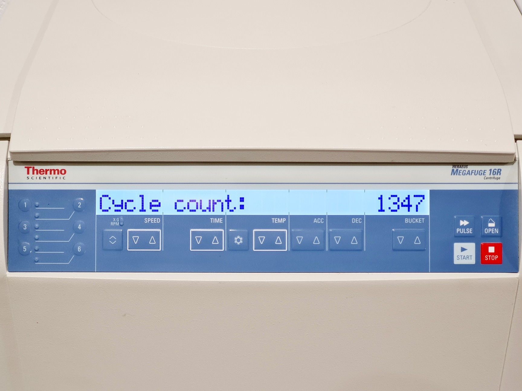 Image of Thermo Scientific Heraeus Megafuge 16R Centrifuge w/ Thermo TX-400 Rotor Lab