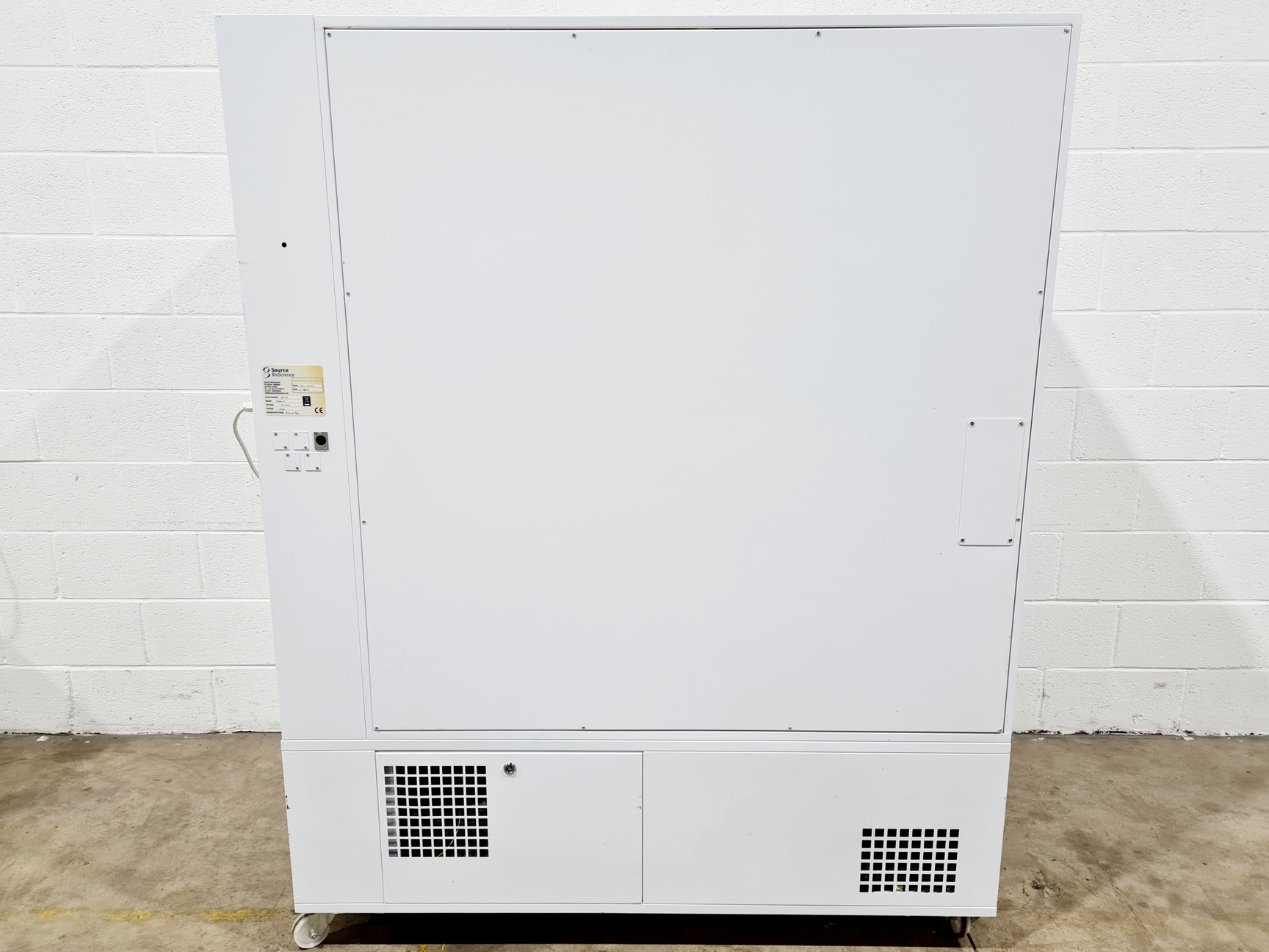 Image of Source BioScience Controlled Environment Storage Chamber Model: 5804-5