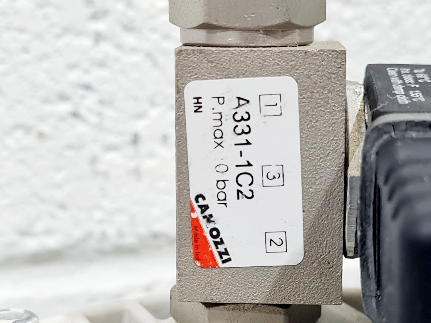 Image of KNF Portable Pump PME0438-035 Diaphragm Vacuum Pump