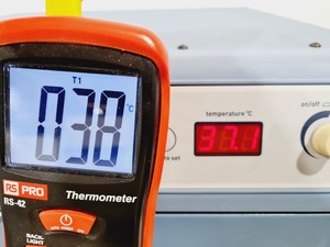 Thumbnail image of Stuart SI500 Orbital Incubator Shaking Incubator Lab