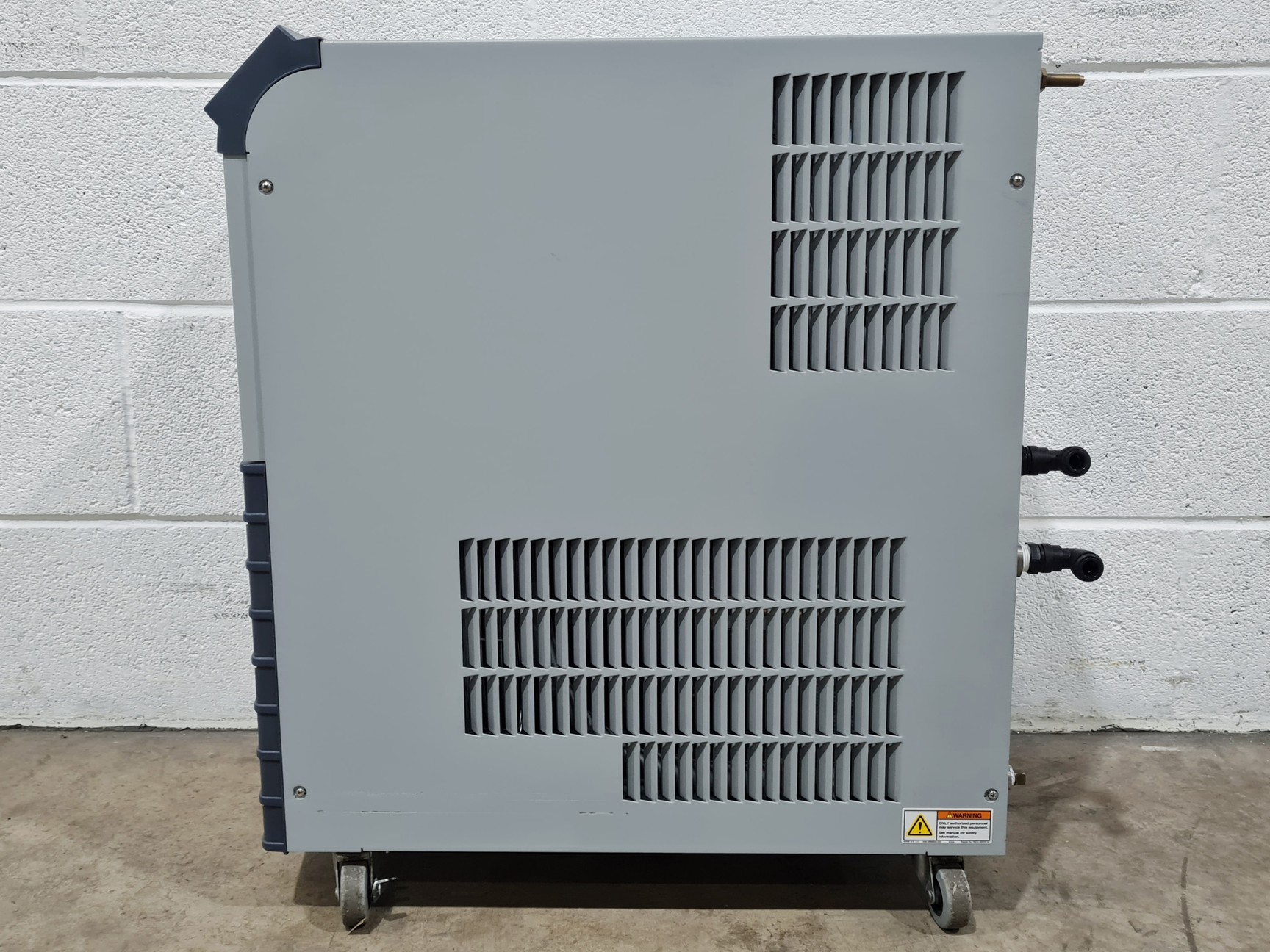 Image of Thermo Scientific Neslab ThermoFlex900 Recirculating Chiller Lab