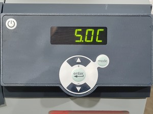 Thumbnail image of Thermo Scientific Neslab ThermoFlex900 Recirculating Chiller Lab