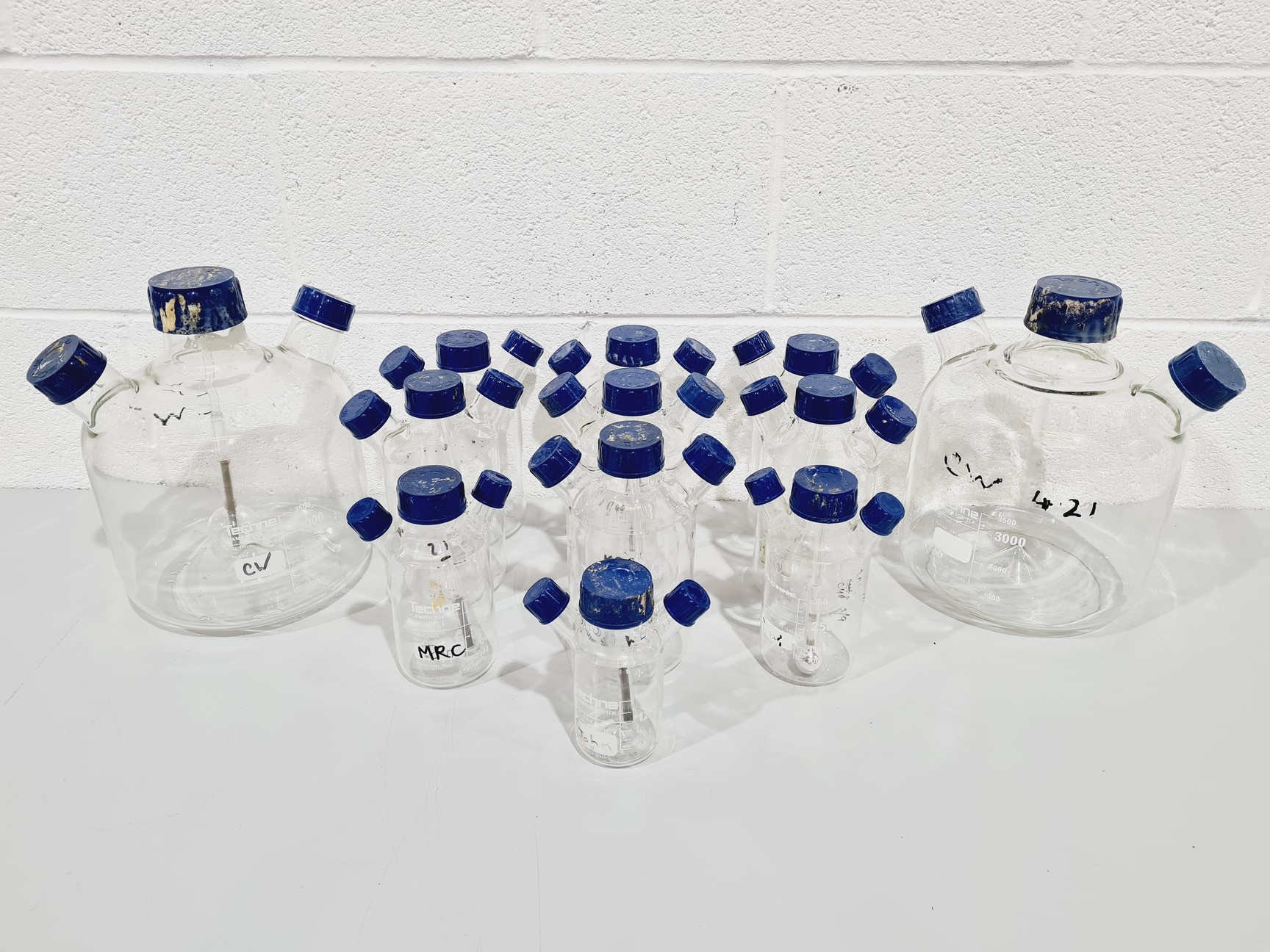 Image of Lot of 13 x Techne Lab Spinner Flasks for Magnetic Stirrer Various Sizes