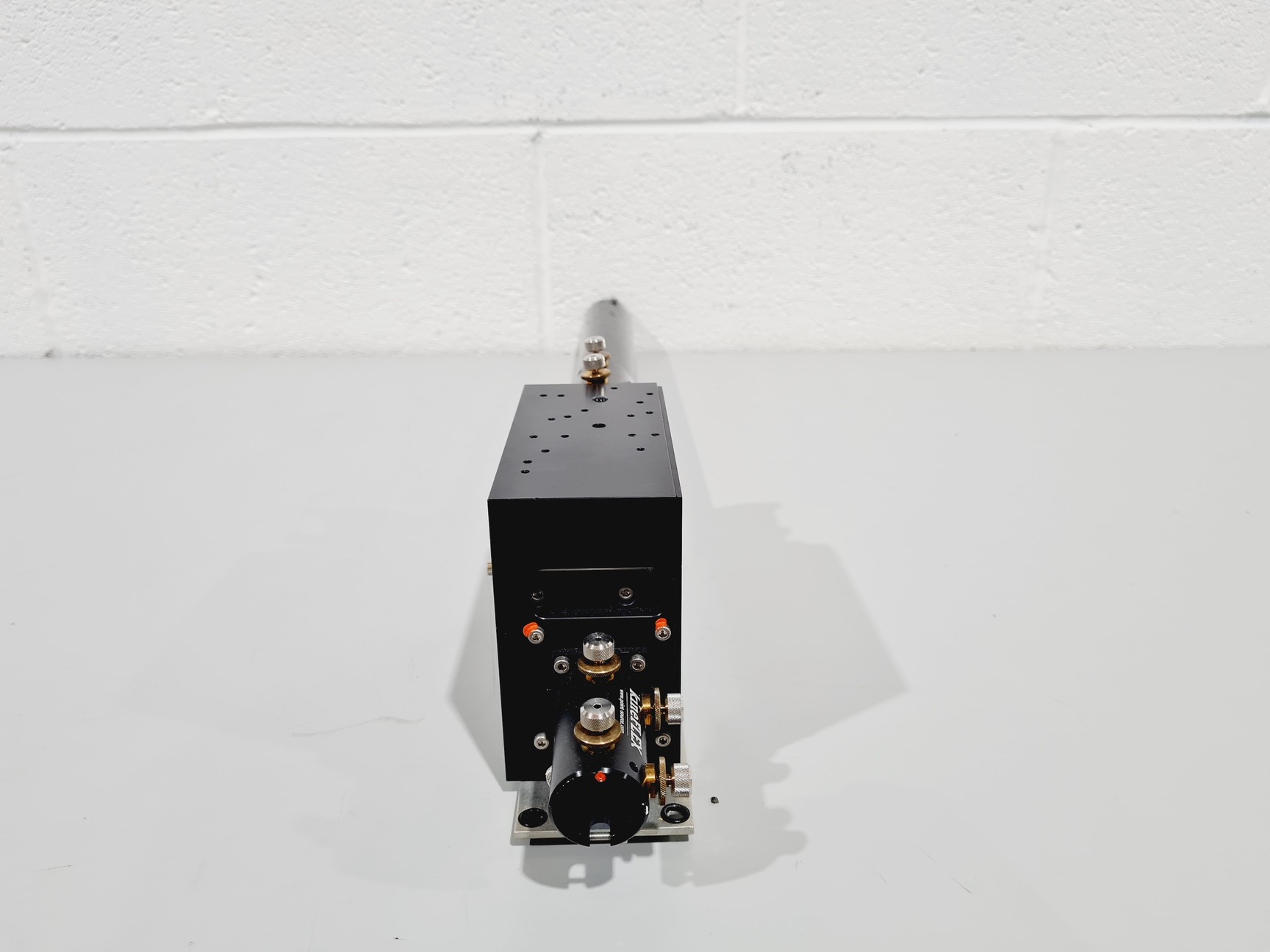 Image of LASOS Helium-Neon Gas Laser Model : LGK 7654-15 with kineFLEX Laser Head