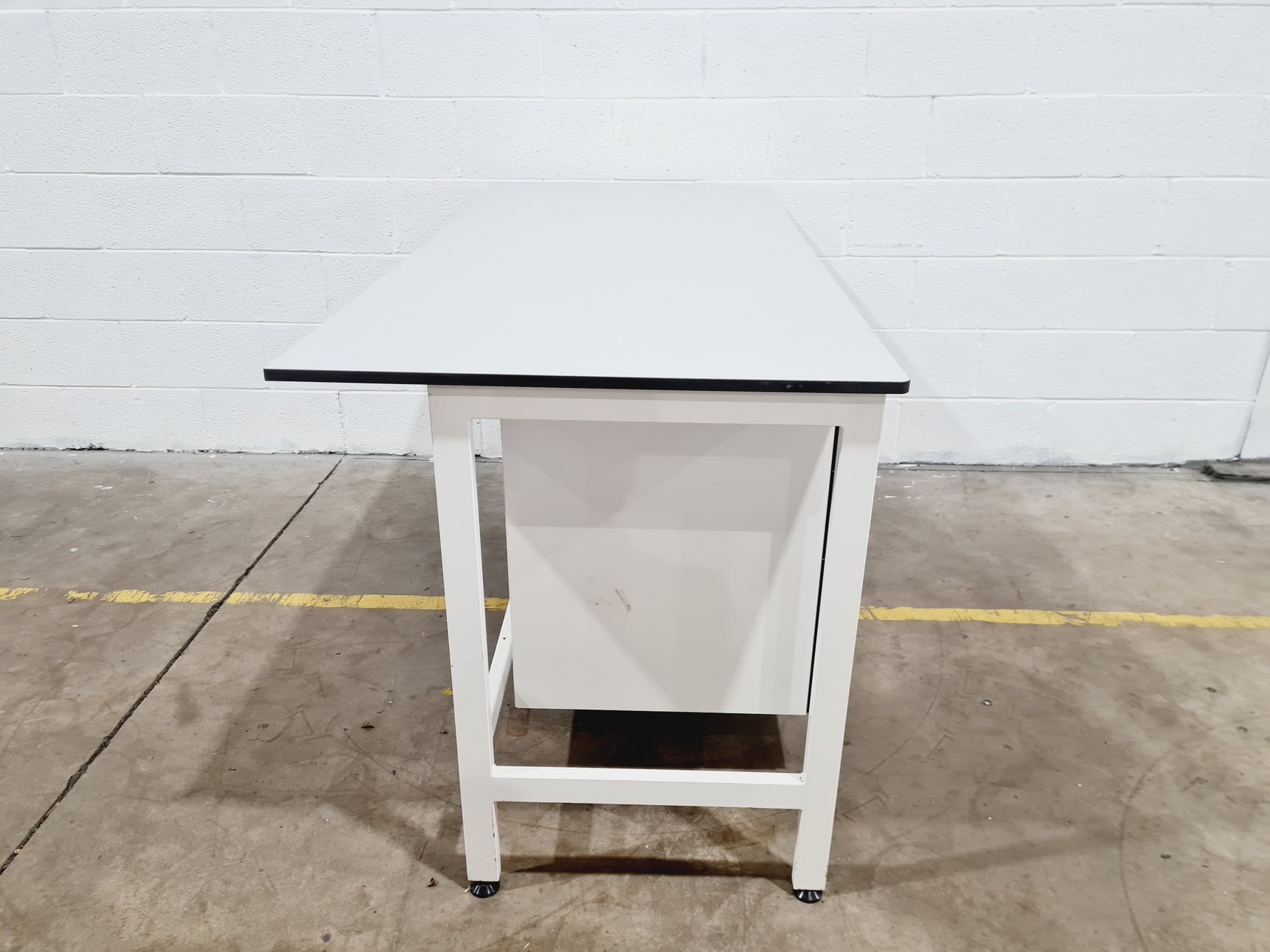 Image of Trespa Table Workbench 180 x 80 x 90cm w/ 4 Centre Drawers Lab