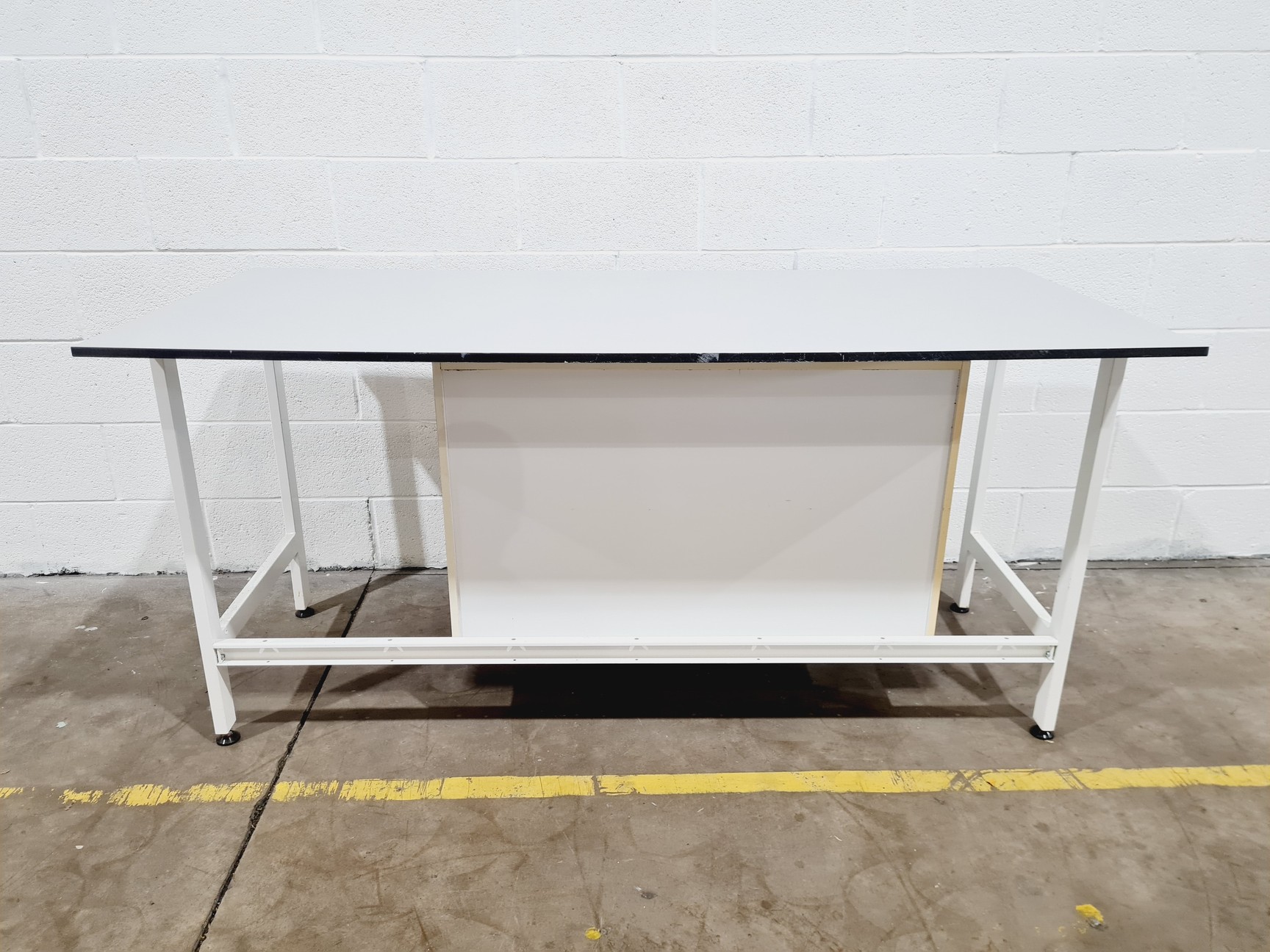 Image of Trespa Table Workbench 180 x 80 x 90cm w/ 4 Centre Drawers Lab