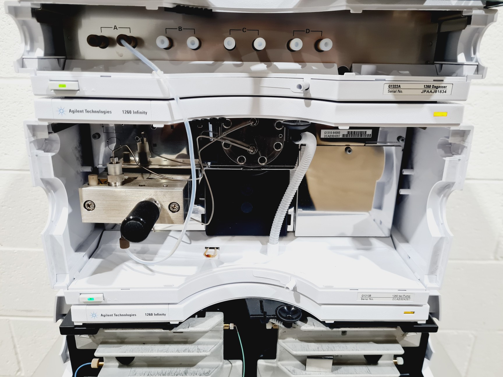 Image of Agilent Technologies 1260 Infinity HPLC System, G1316A, G1329B, G1314B