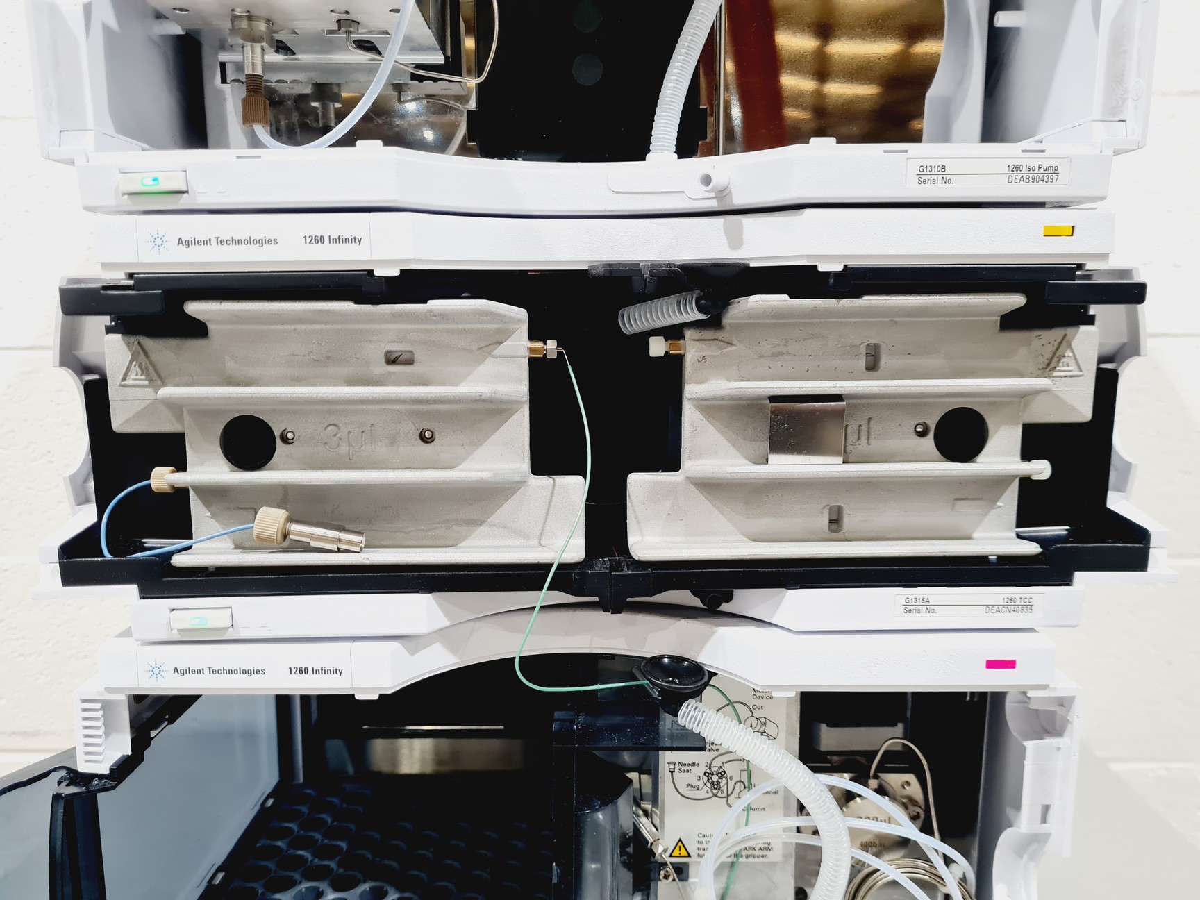Image of Agilent Technologies 1260 Infinity HPLC System, G1316A, G1329B, G1314B