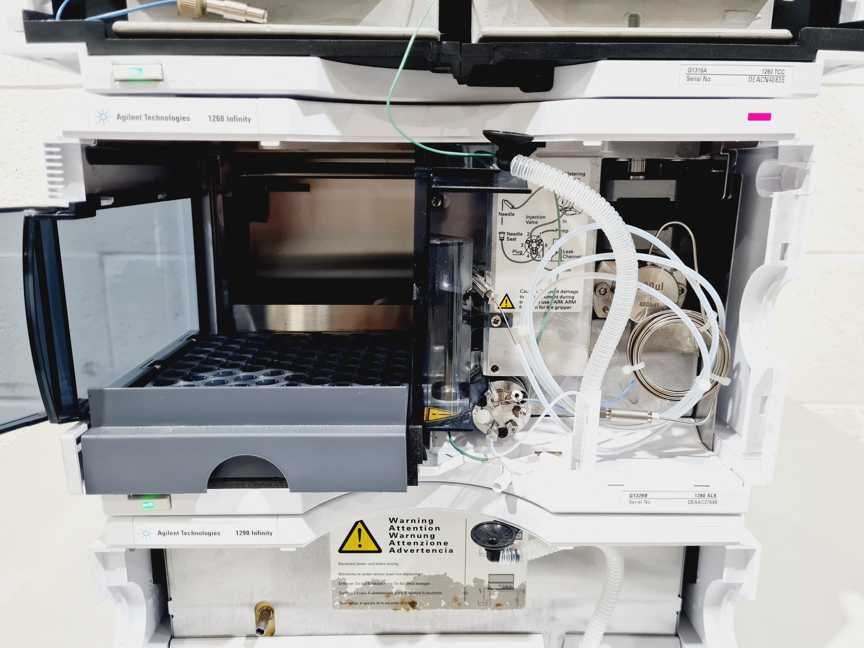 Image of Agilent Technologies 1260 Infinity HPLC System, G1316A, G1329B, G1314B