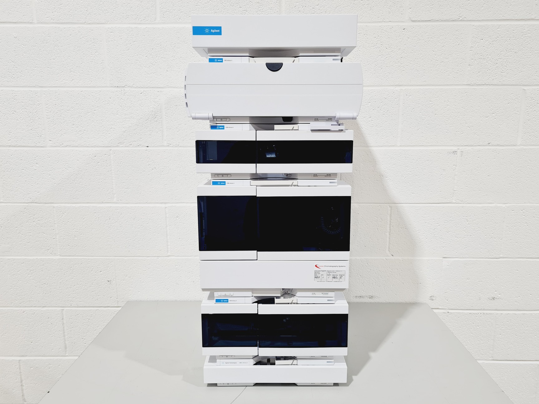 Image of Agilent 1260 Infinity II HPLC System G7129A, G7110B, G7116A, G7114A