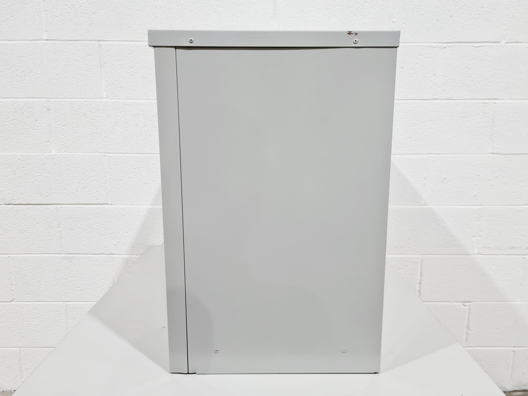 Image of Small Grey Flameproof Solvent Cabinet