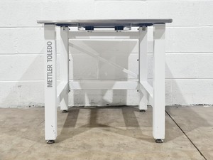 Image of Mettler Toledo Balance Table 75 x 75 x 72cm