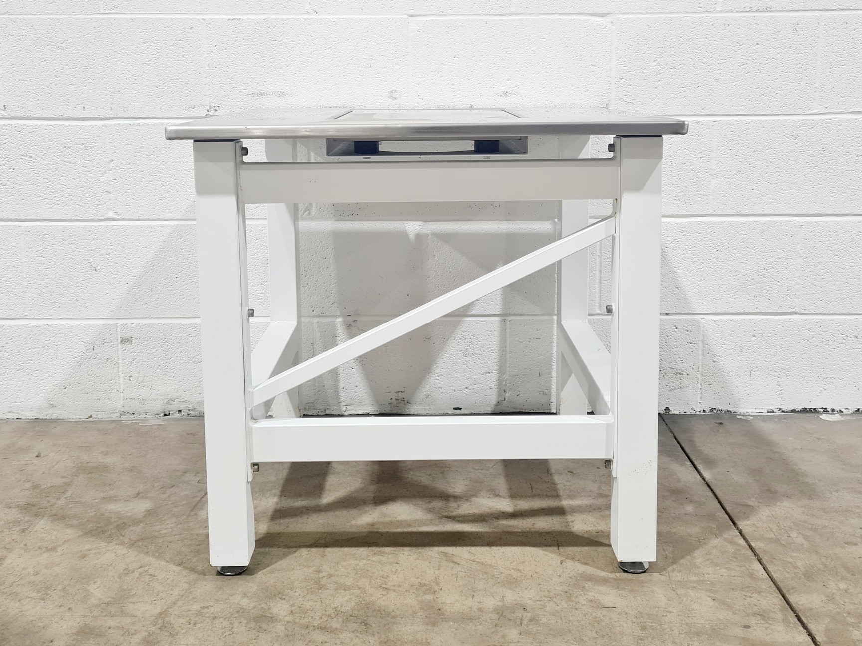 Image of Mettler Toledo Balance Table 75 x 75 x 72cm