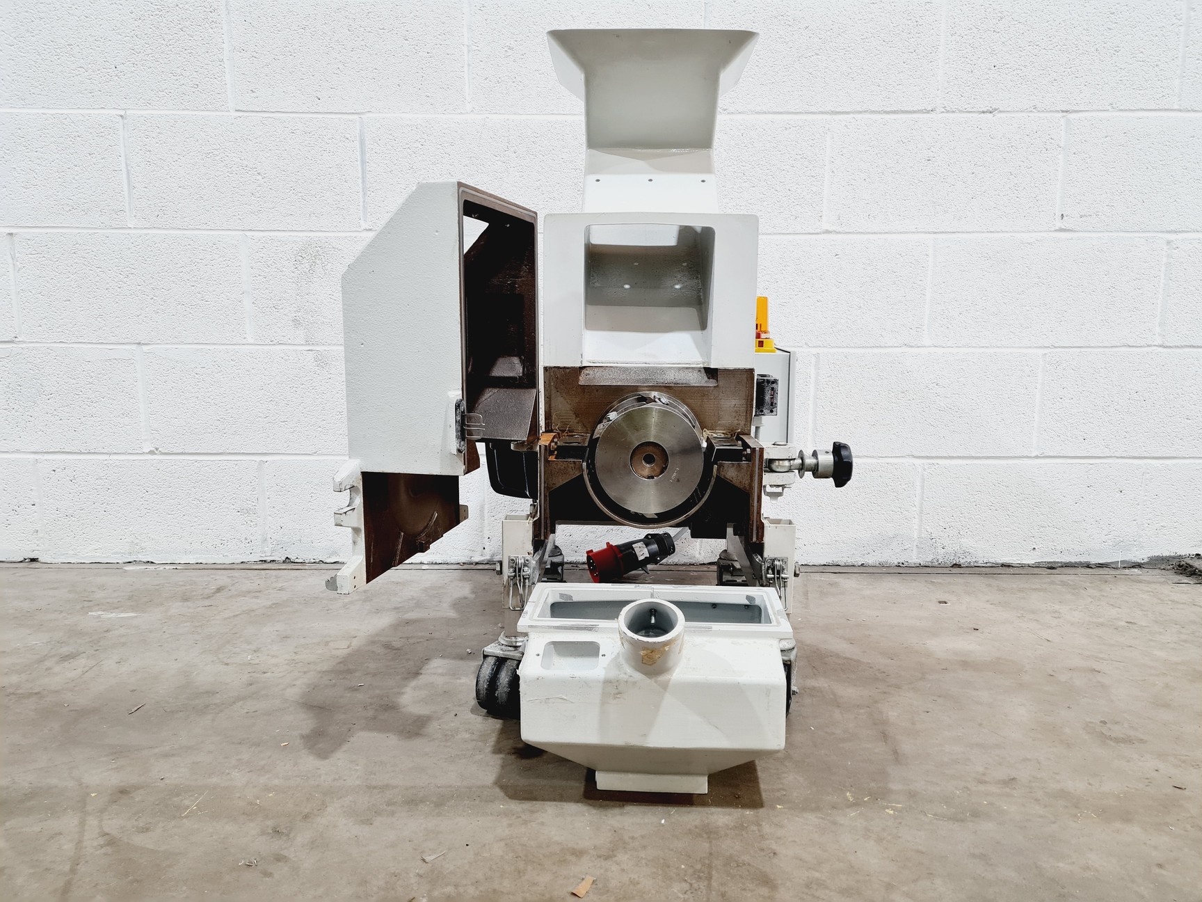 Image of Colortronic M 103 Portable Granulator/Grinder Plastic Process 