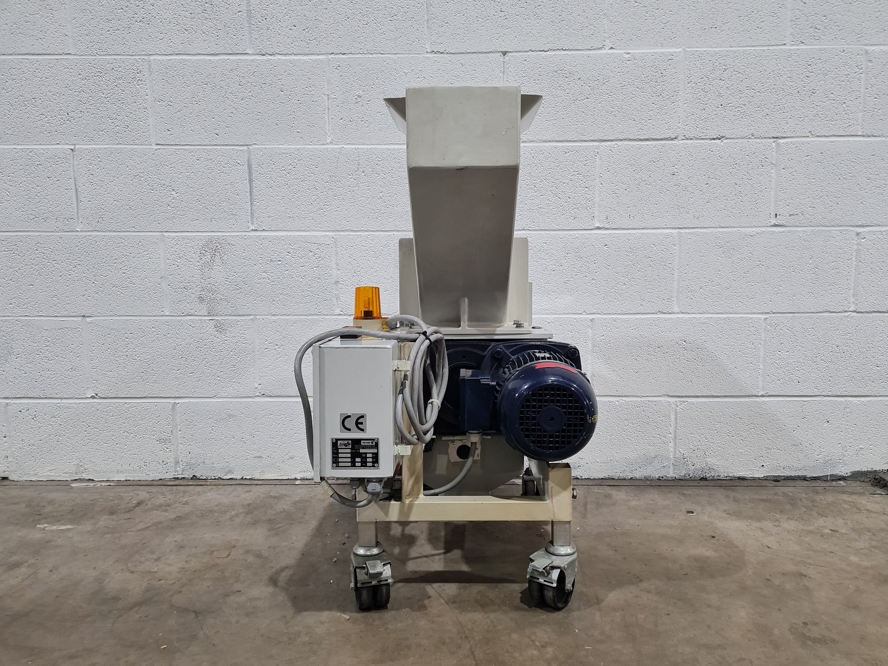 Image of Colortronic M 103 Portable Granulator/Grinder Plastic Process 
