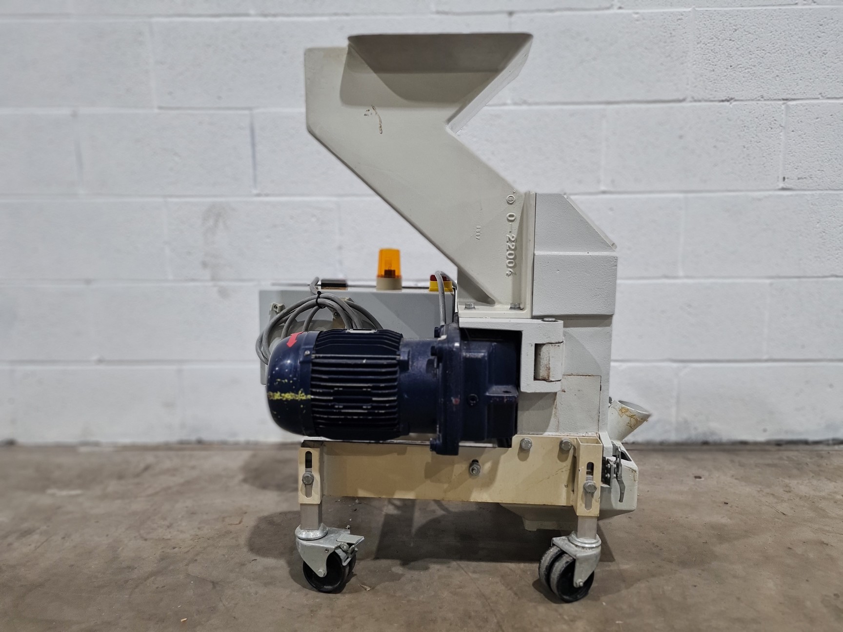 Image of Colortronic M 103 Portable Granulator/Grinder Plastic Process 