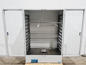 Thumbnail image of Genlab DC 1000 Drying Cabinet Lab