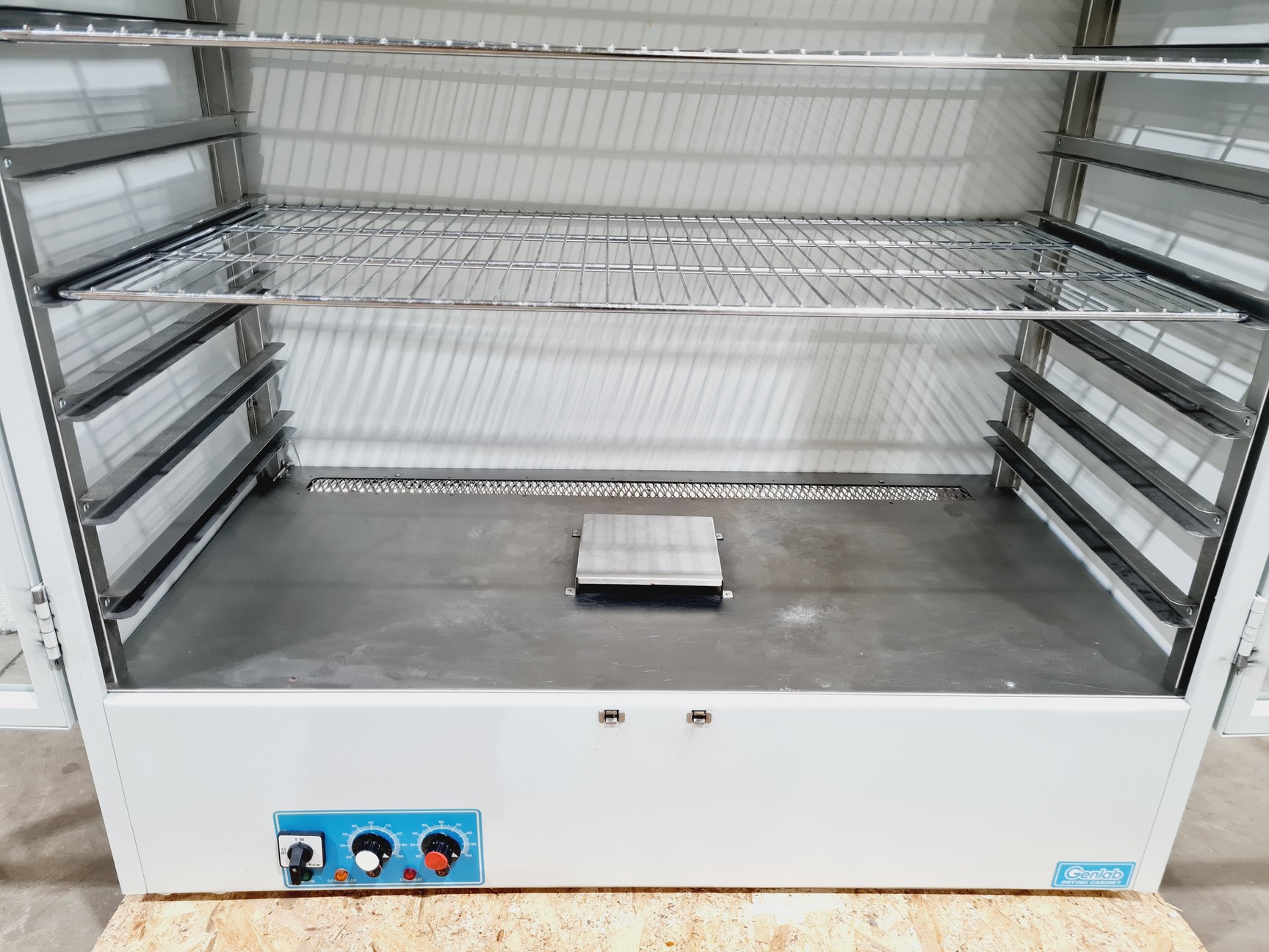 Image of Genlab DC 1000 Drying Cabinet Lab