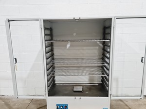 Thumbnail image of Genlab DC 1000 Drying Cabinet Lab