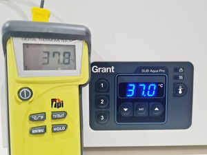 Thumbnail image of Grant SUB Aqua Pro Water Bath SAP26