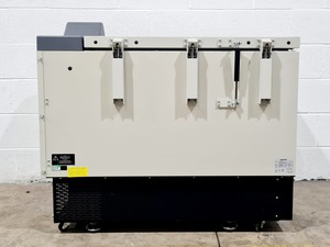 Thumbnail image of New Brunswick Scientific Innova 43 Shaking Incubator Lab